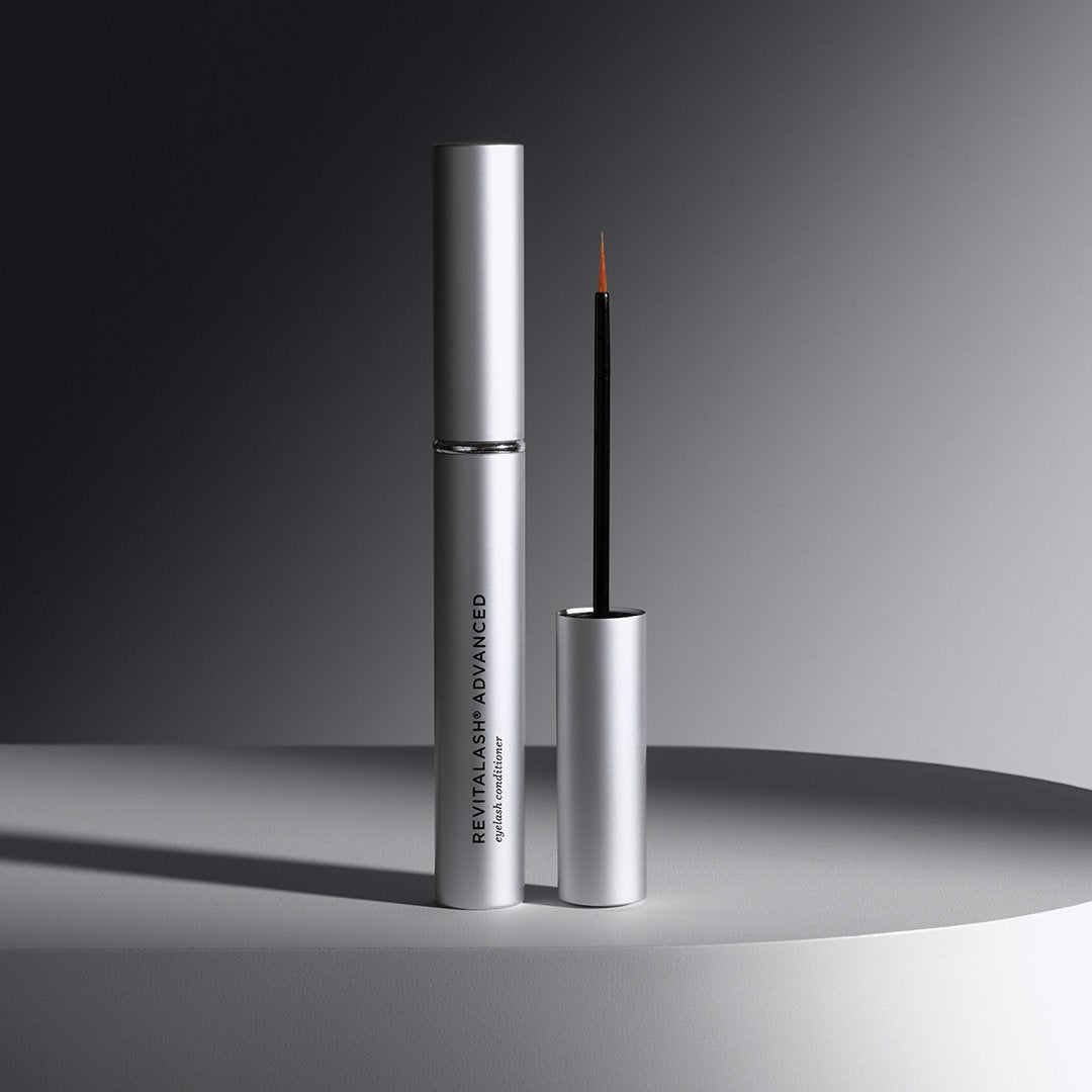 Presentamos: The Curl Effect® de RevitaLash Cosmetics